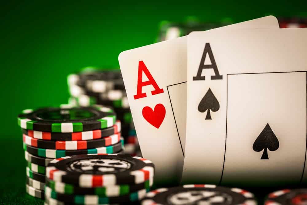 Beginners Guide to Online Poker - Top Tips for Playing Poker